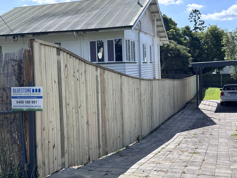 Retaining Walls & Fencing Brisbane | Licenced & Engineered | Bluestone ...